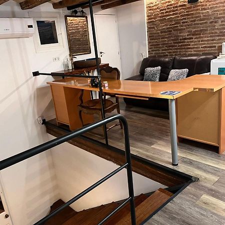 Habitacion Para Grupos Hasta 8 En Plena Rambla De Cataluna Barcelone Extérieur photo